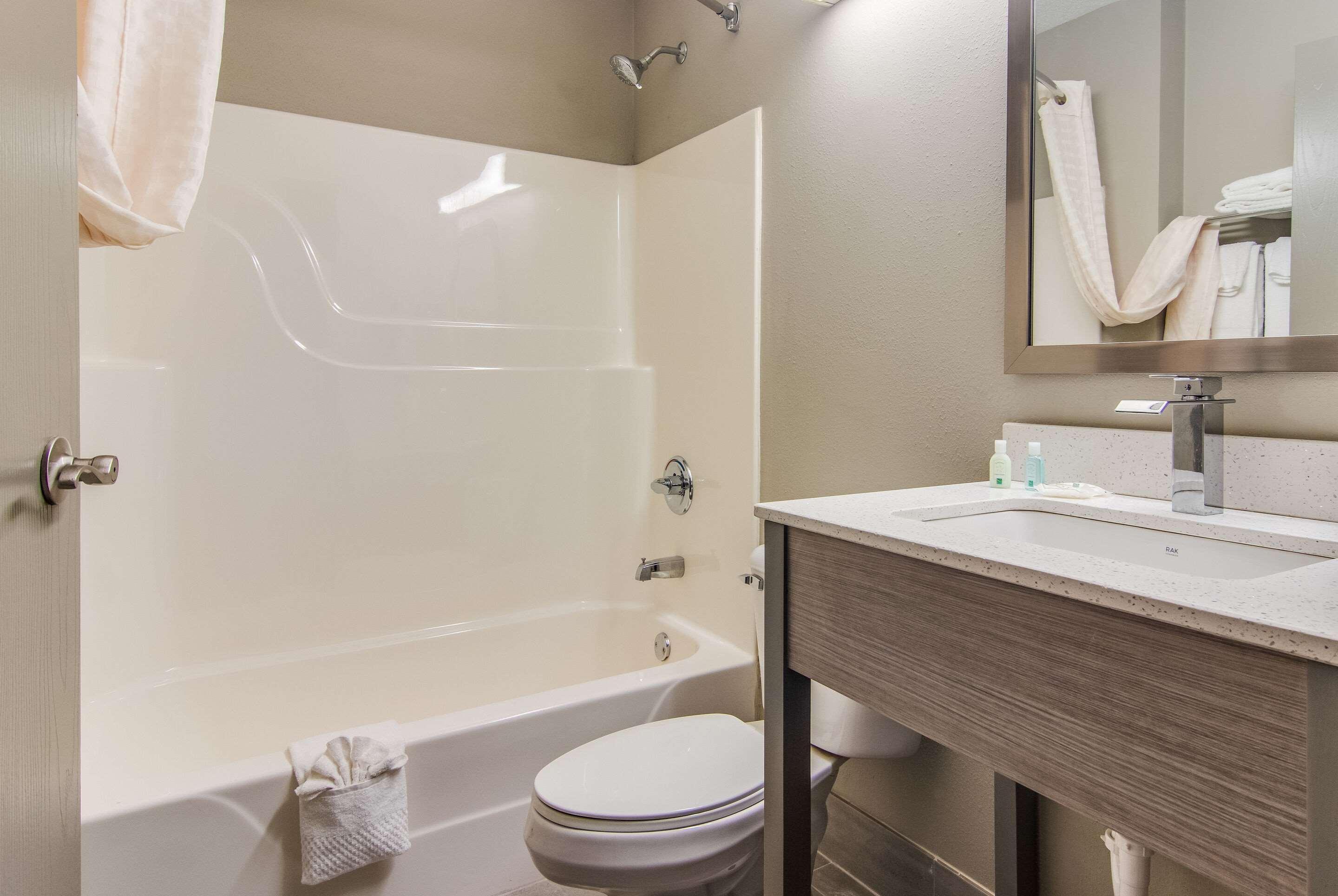 Monroe Heights Grove City Extérieur photo