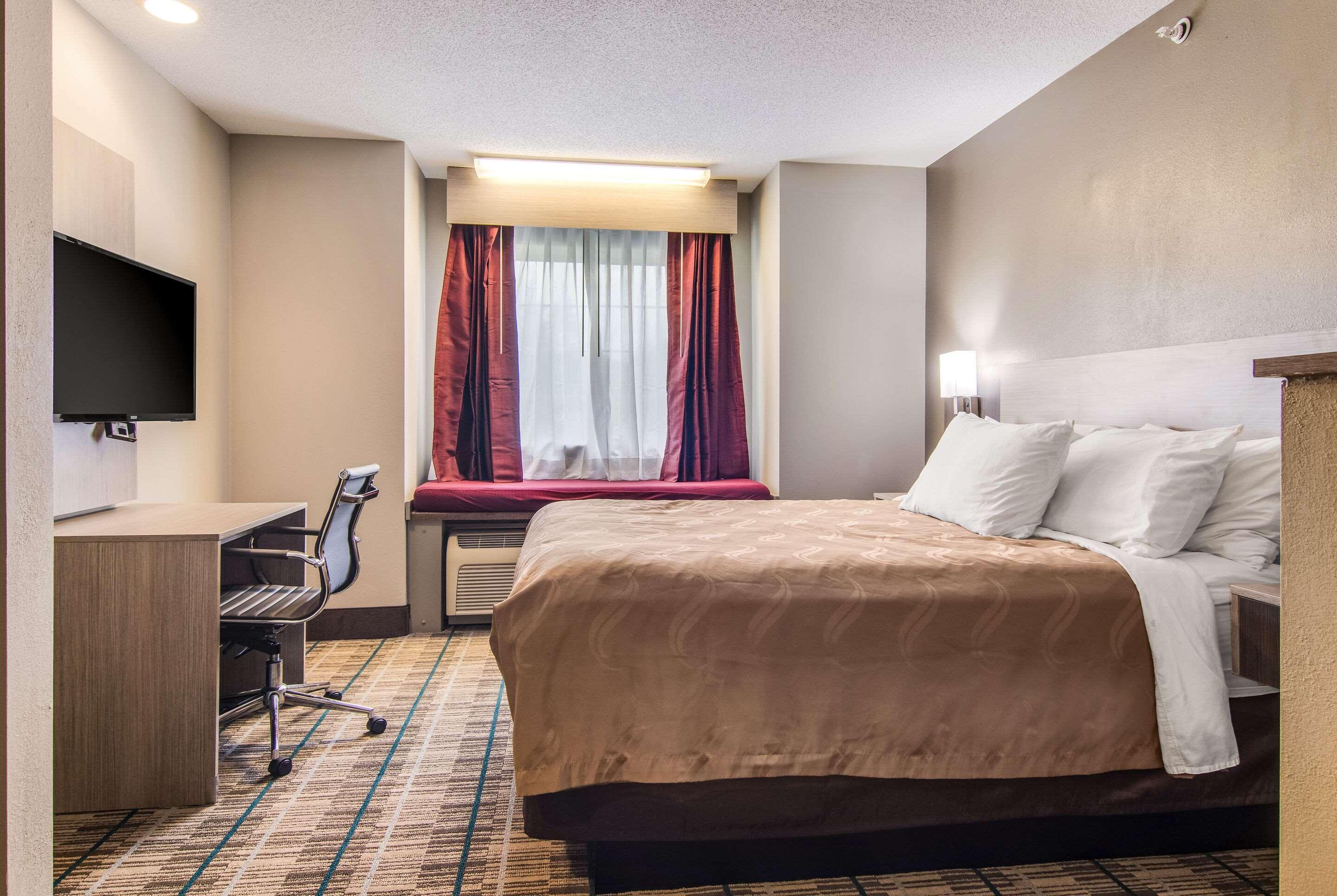 Monroe Heights Grove City Extérieur photo