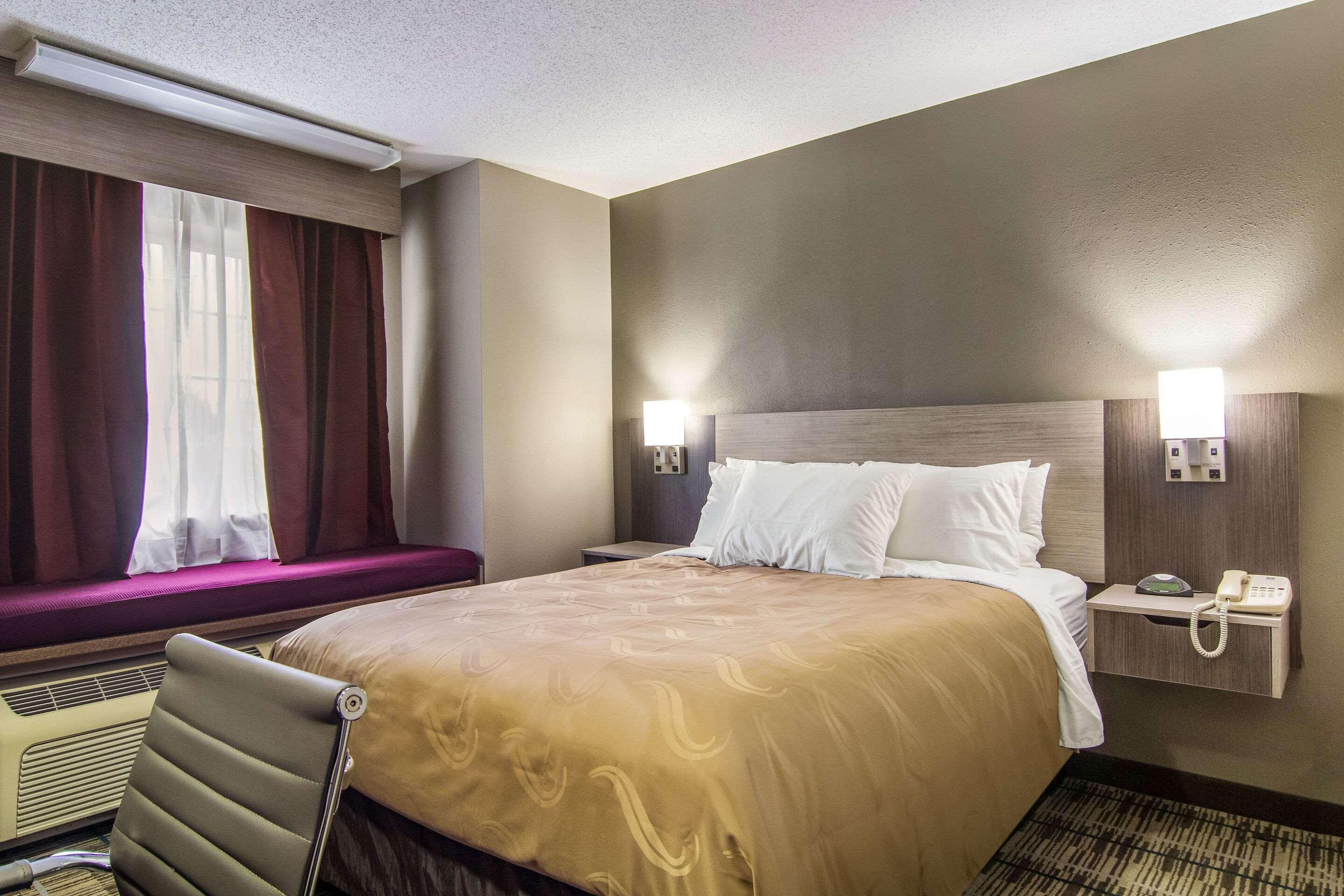 Monroe Heights Grove City Extérieur photo